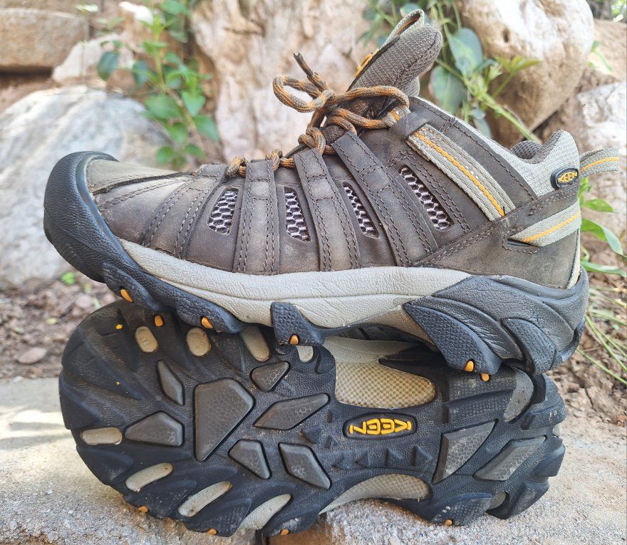 Mens Keen Voyageur Hiking Shoes Sz 7