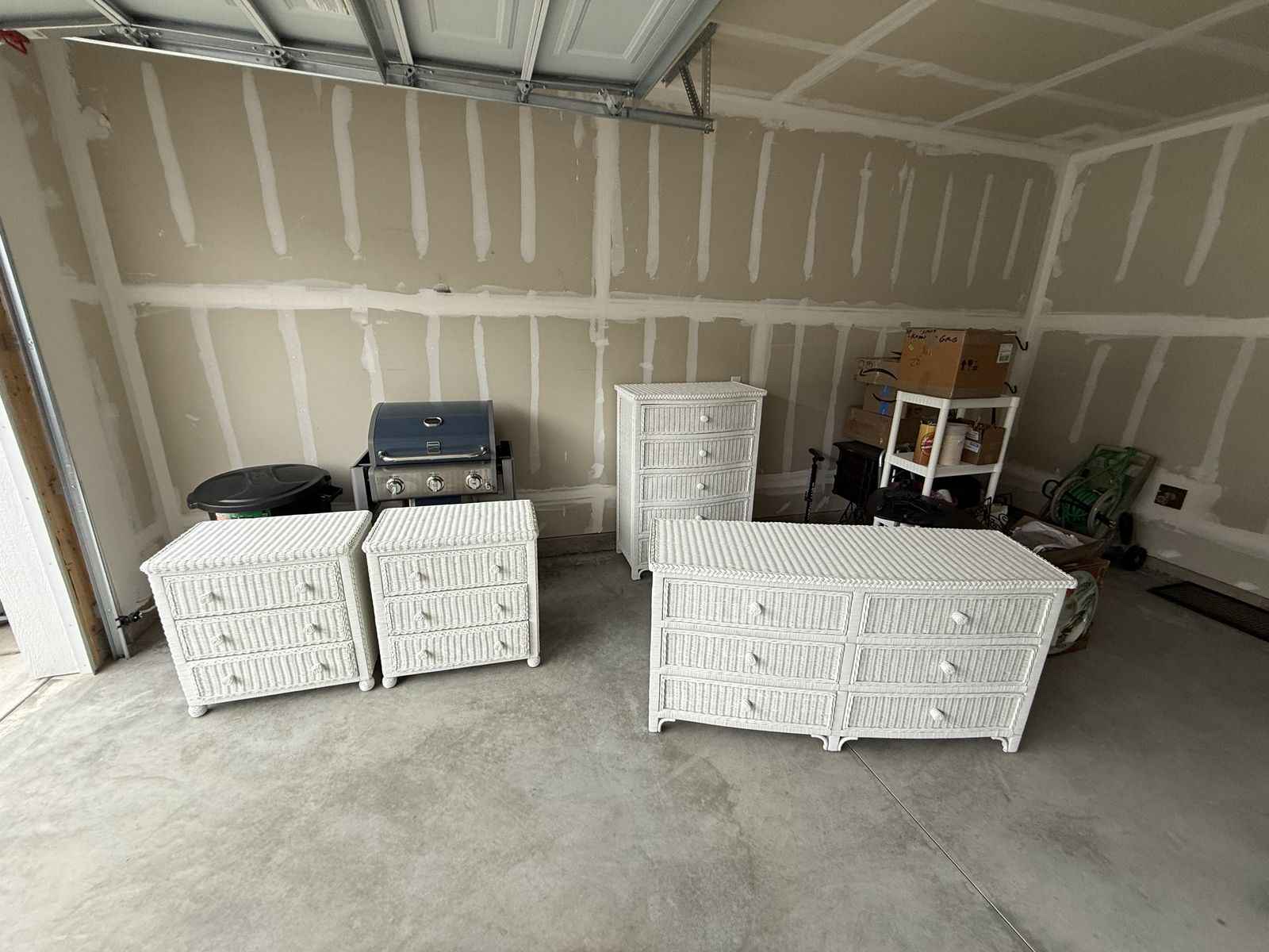 White Wicker Bedroom Set