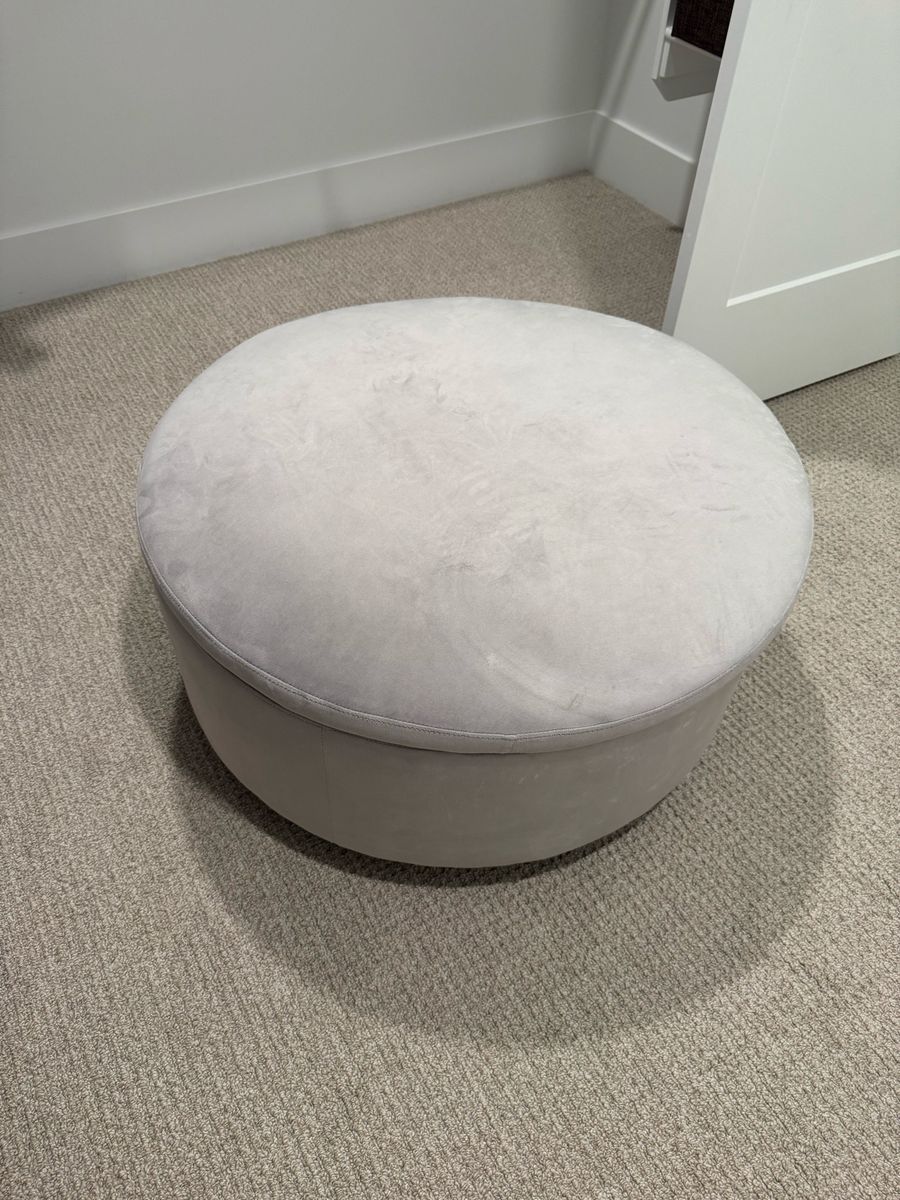 New Round Grey Ottoman 31 in diameter
