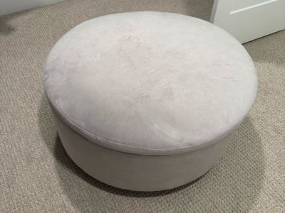 New Round Grey Ottoman 31 in diameter