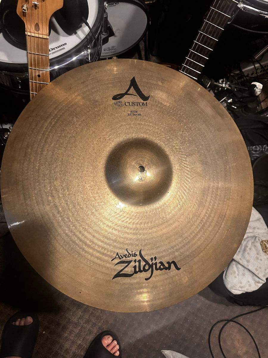 Zildjian A Custom 22" Ride Cymbal - Used Condition