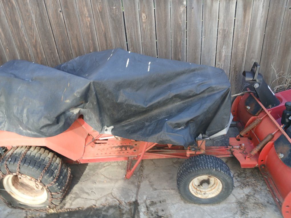 Main image 11
