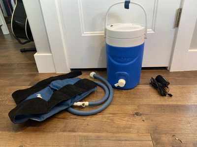 Aircast Cryo/Cuff IC Cold Therapy System - Cooler, Hose, and Cuff Included