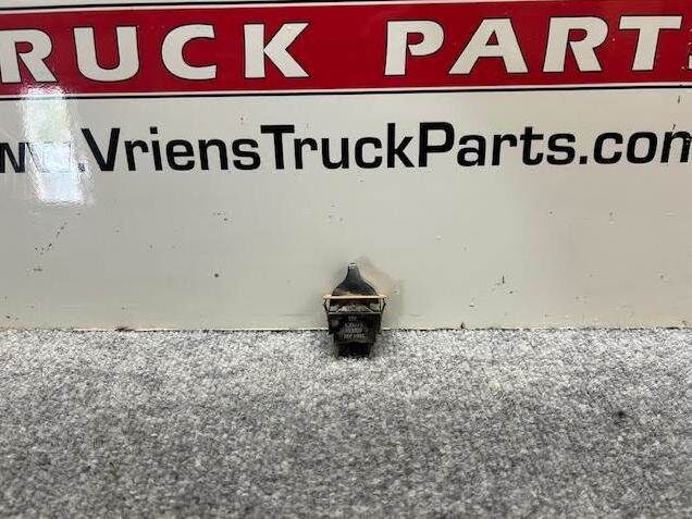 Kenworth Dashboard Switch