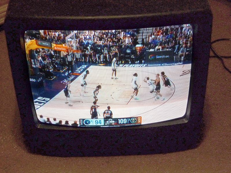19" GE CRT TV w/Built-In VCR