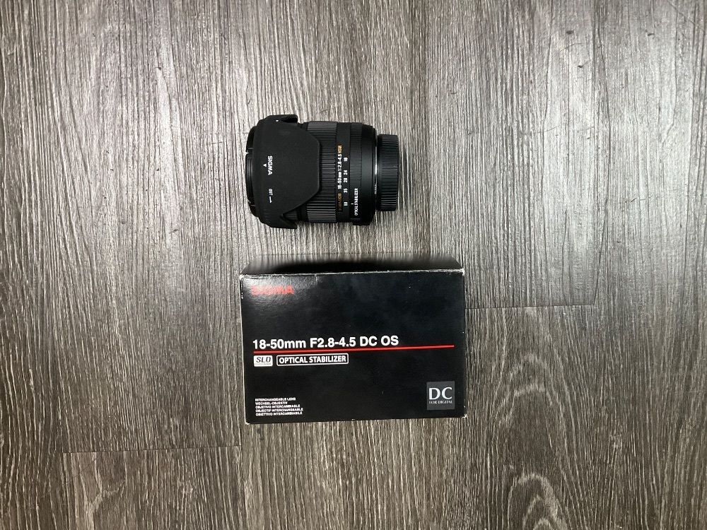 SIGMA 18-50MM F2.8-4.5 DC OS CAMERA ZOOM LENS NEW IN BOX