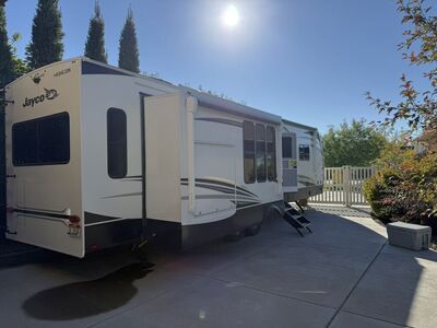 2021 Jayco Eagle 334RLOK