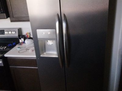 FRIGIDAIRE GALLERY FRIDGE