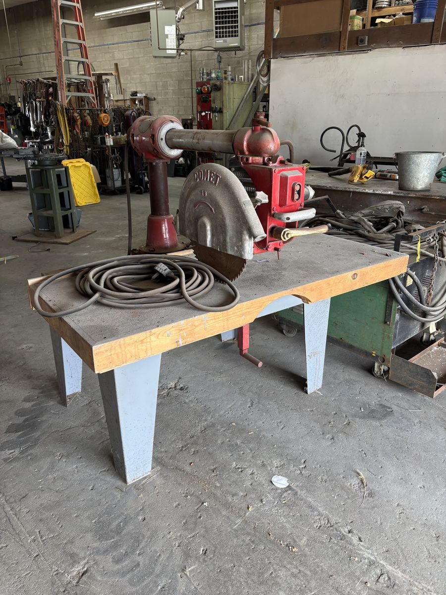 Vintage Comet Clipper Woodworking Radial Arm Saw with Table - Industrial Power Saw