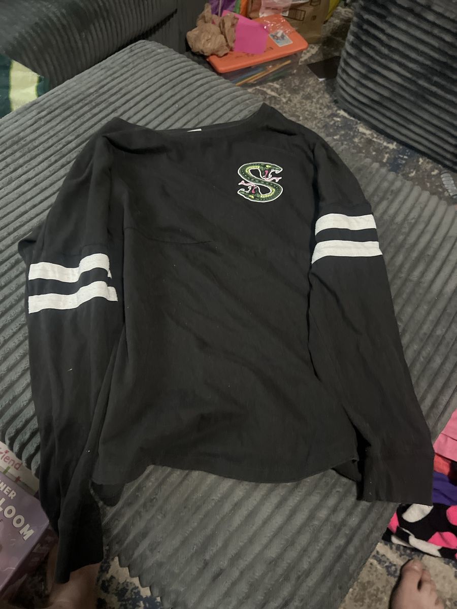 Riverdale Southside Serpents Black Long Sleeve Spirit Jersey Size L