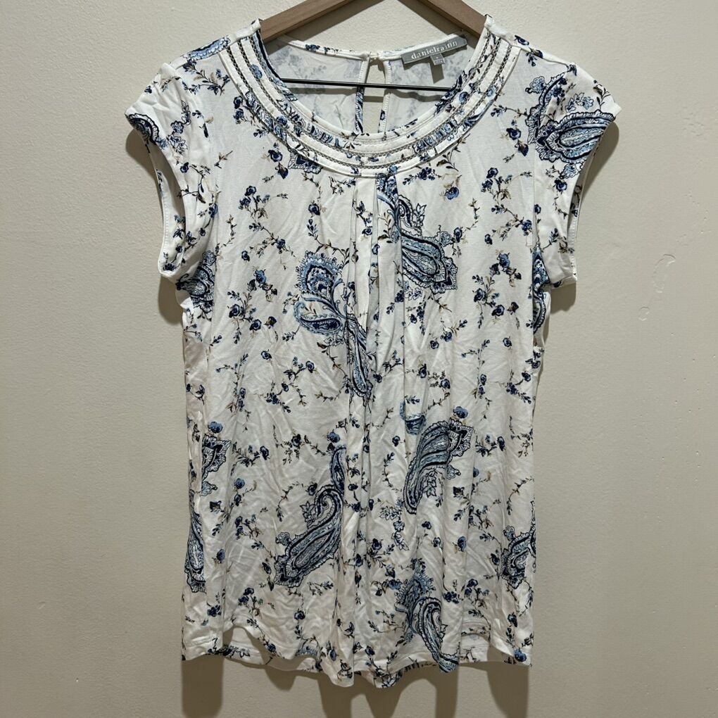 Daniel Rainn White & Blue Paisley Shirt Medium