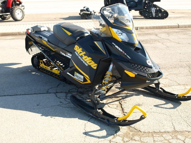 2013 Ski-Doo Renegade Adrenaline 600 H.O. - UB0007