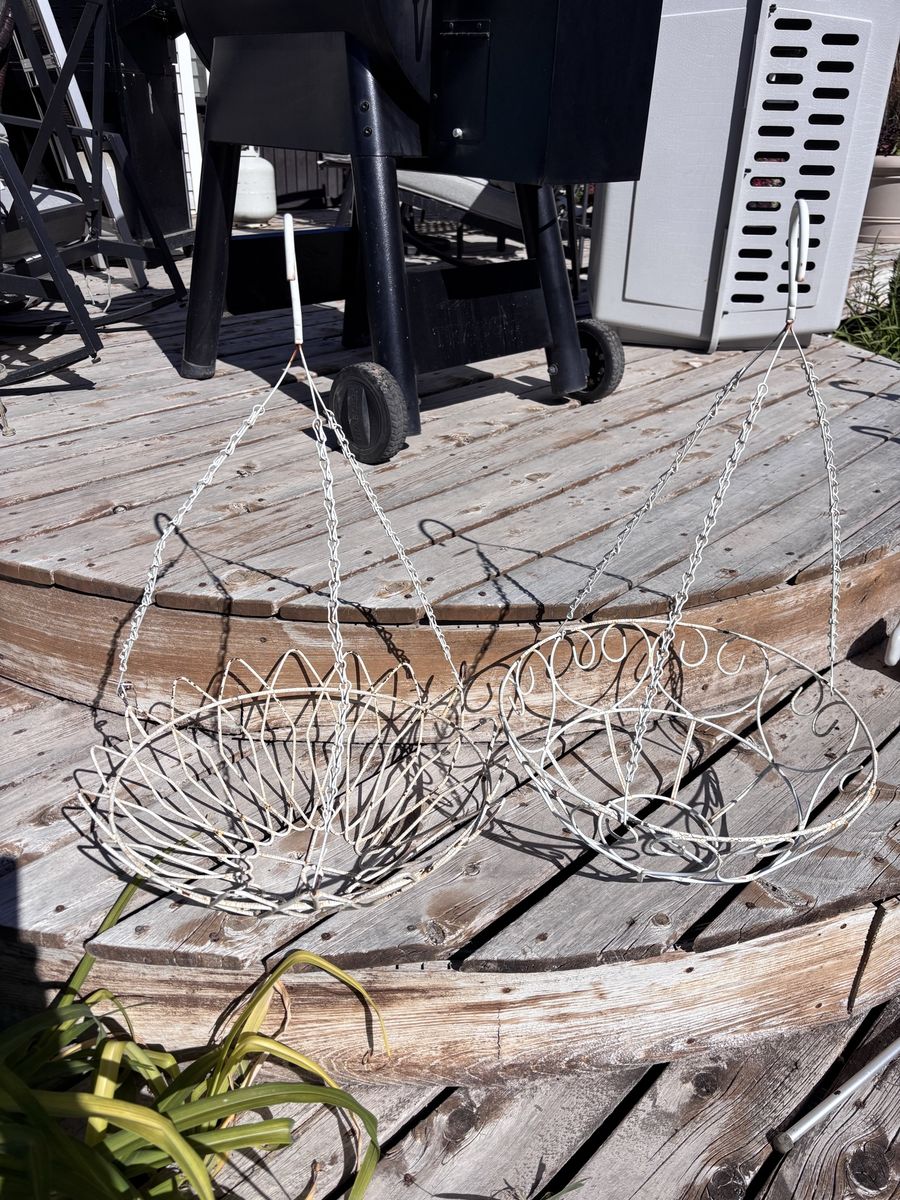 Vintage Hanging Flower Baskets 16” $8 Each
