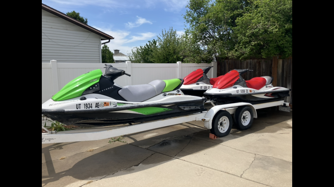 Kawasaki STX 15 Waverunners