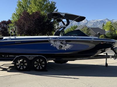 Centurion 2013 SV244 Surf boat 24ft