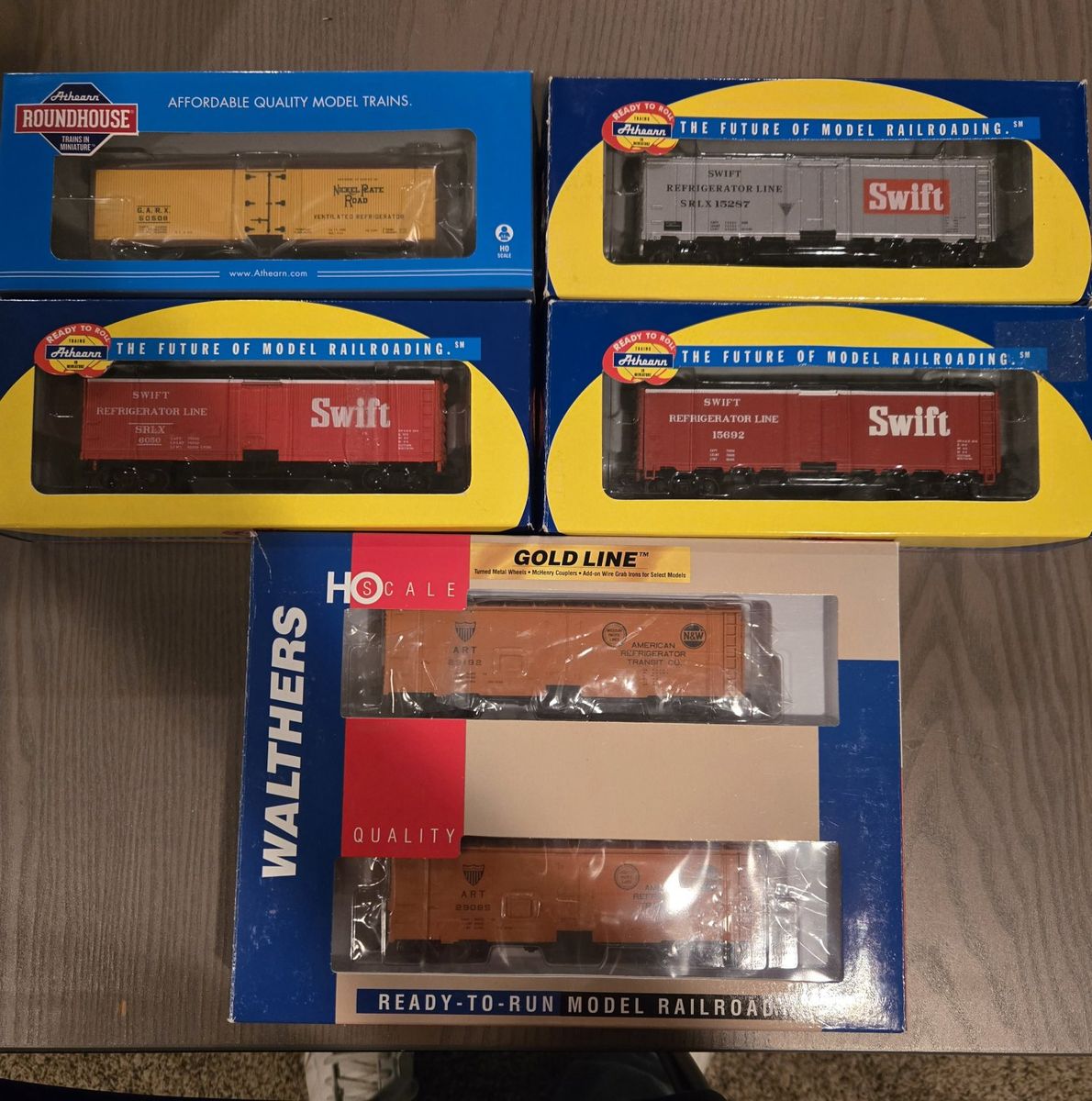 Lot HO Scale Reefer Cars