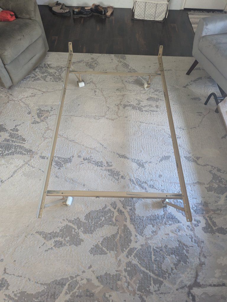 twin metal frame and box spring
