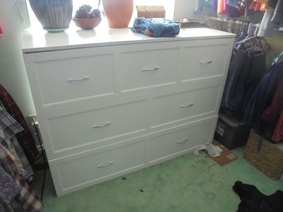 Full Size Murphey Bed, with storage and usb ports (new Condition)