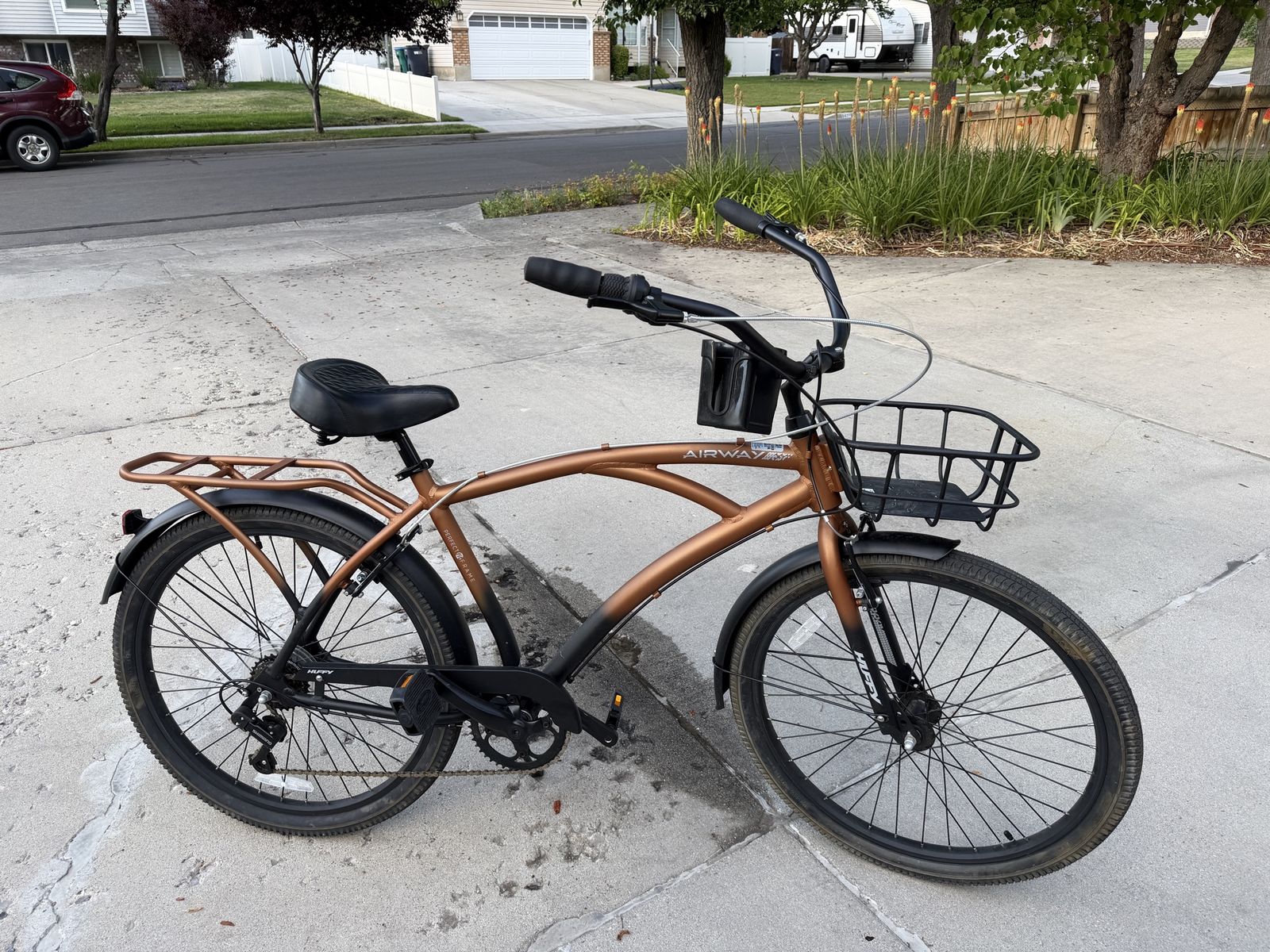 Huffy 26” 6 Speed Beach Cruiser