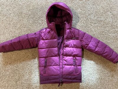 Girls Marmot 700 Fill Down Jacket Size S