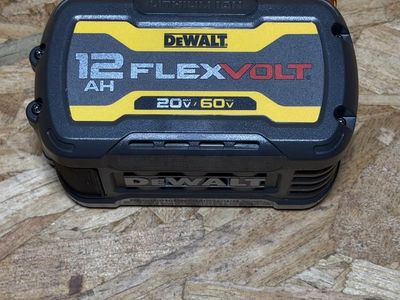 60v flex volt battery 12.0 Dewalt