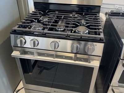 Scratch And Dent LG Gas Range W Air Fryer