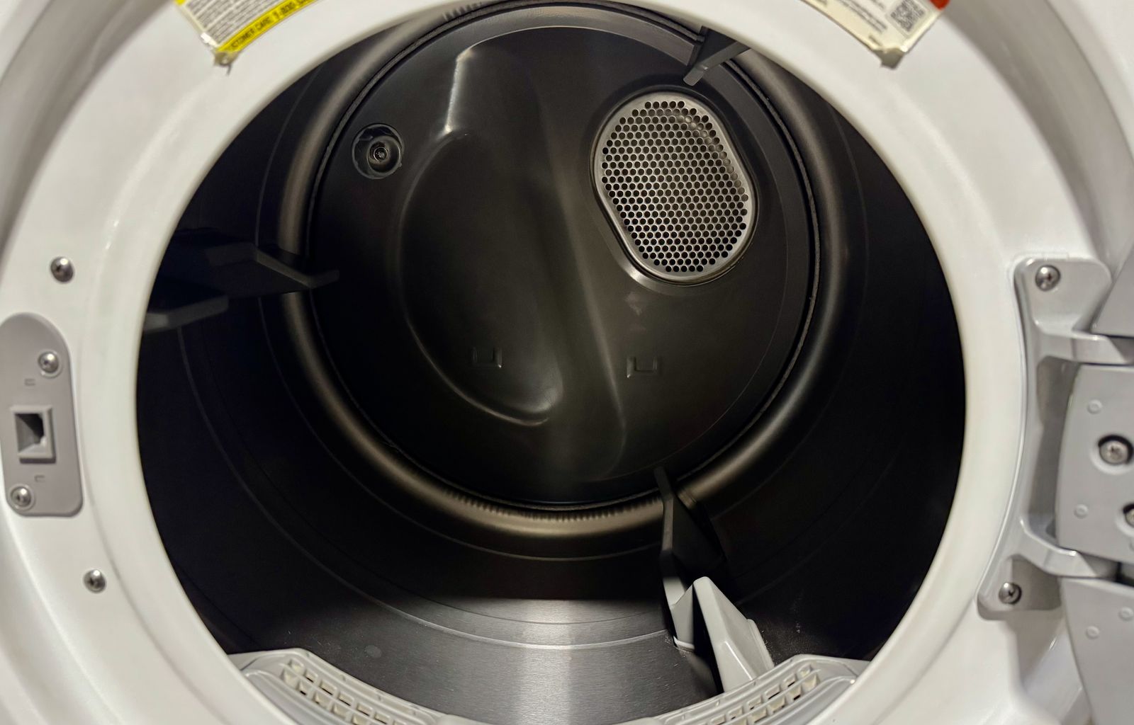 Main image 3