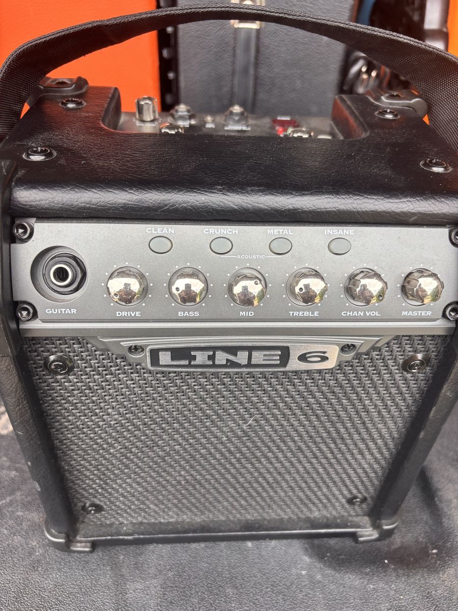 Nice Line 6 Spider Smaller Amplifier