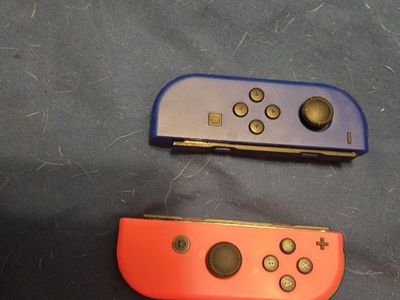 Nintendo switch joy cons red and blue
