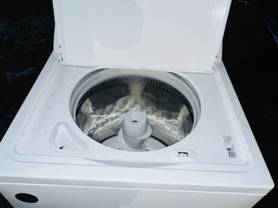$290 OBO GOOD WASHER TOP LOAD WHIRPOOL