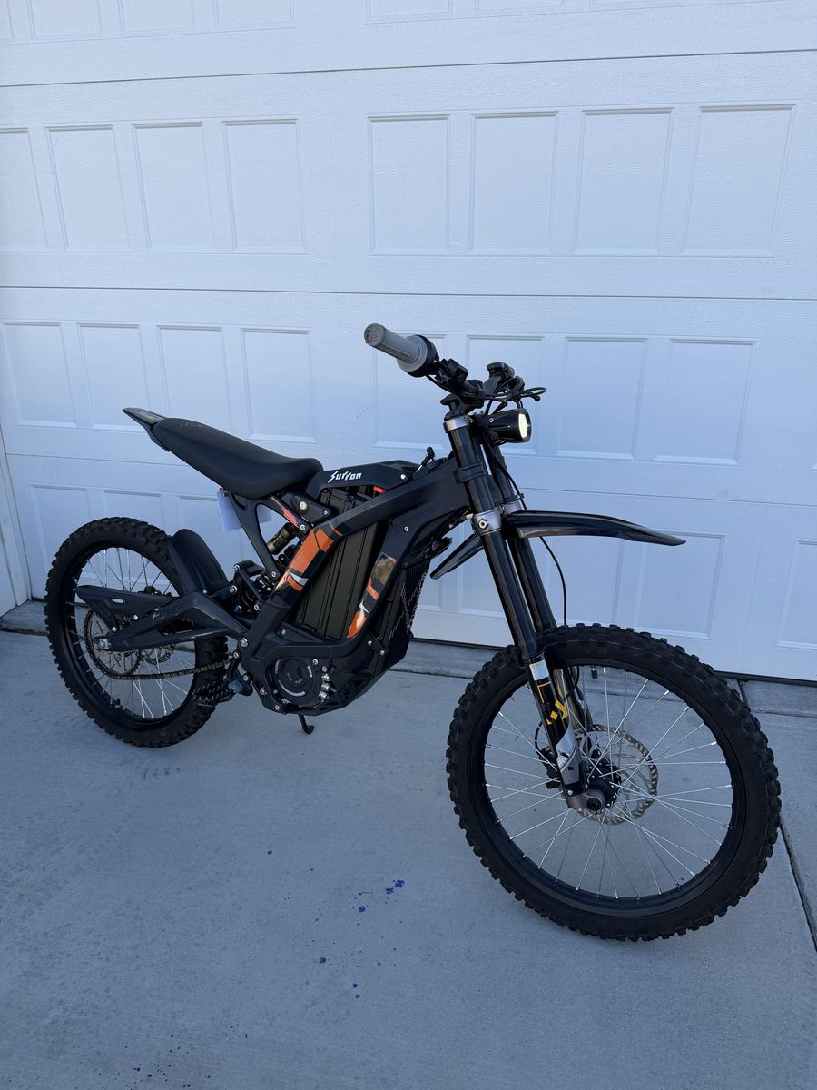 Surron Light Bee (LOW MILES)