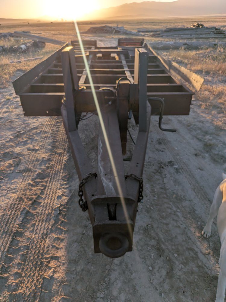 Main image 6