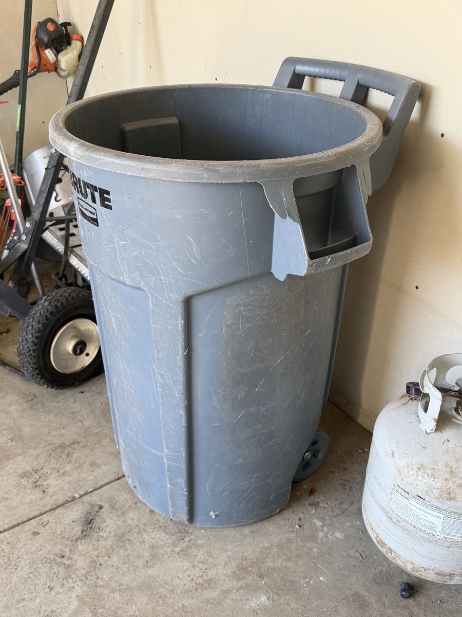 Rubbermaid Brute Rollout Trash Can Gray Heavy Duty