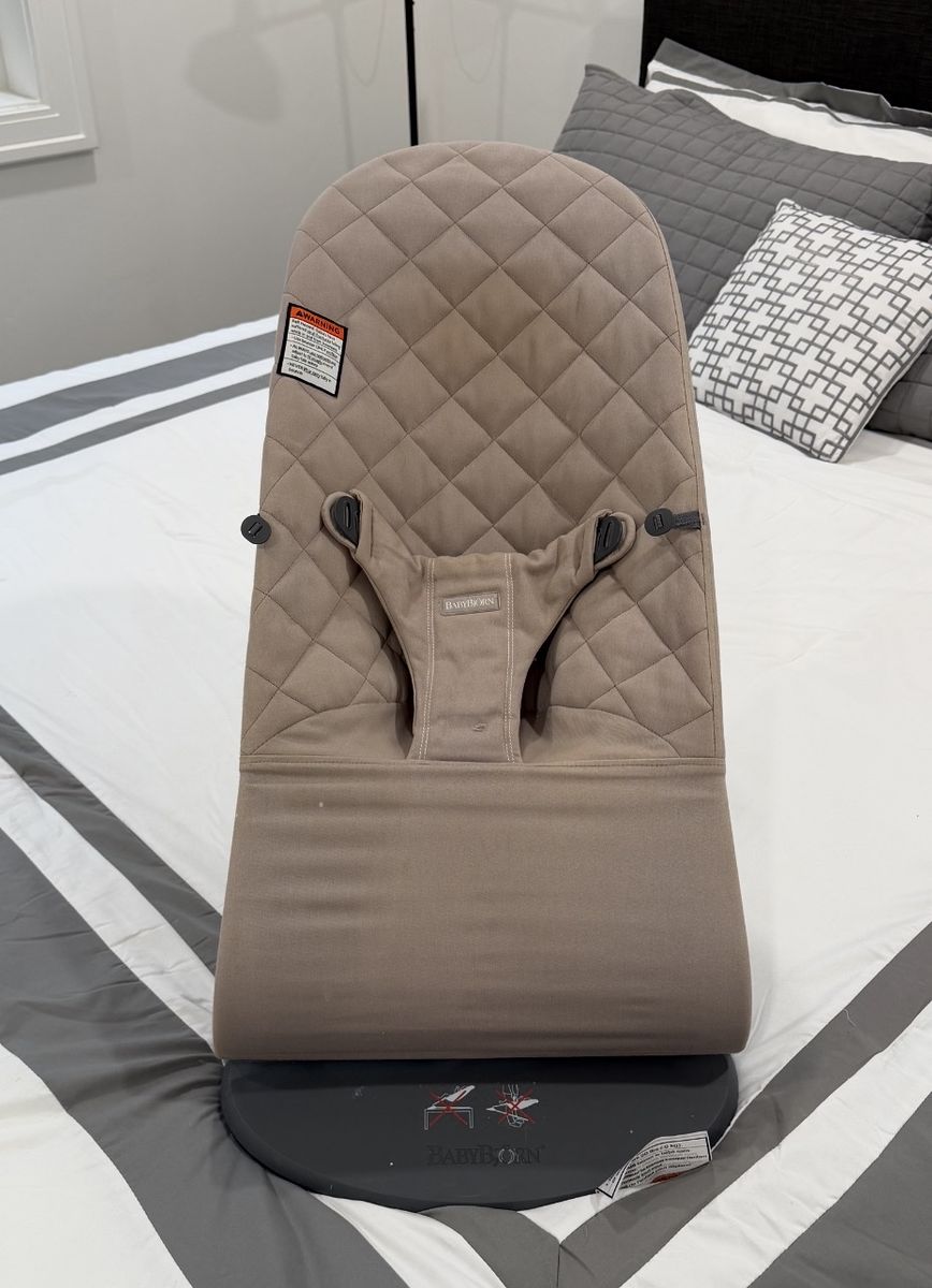 BabyBjorn Baby Bouncer - Quilted Beige