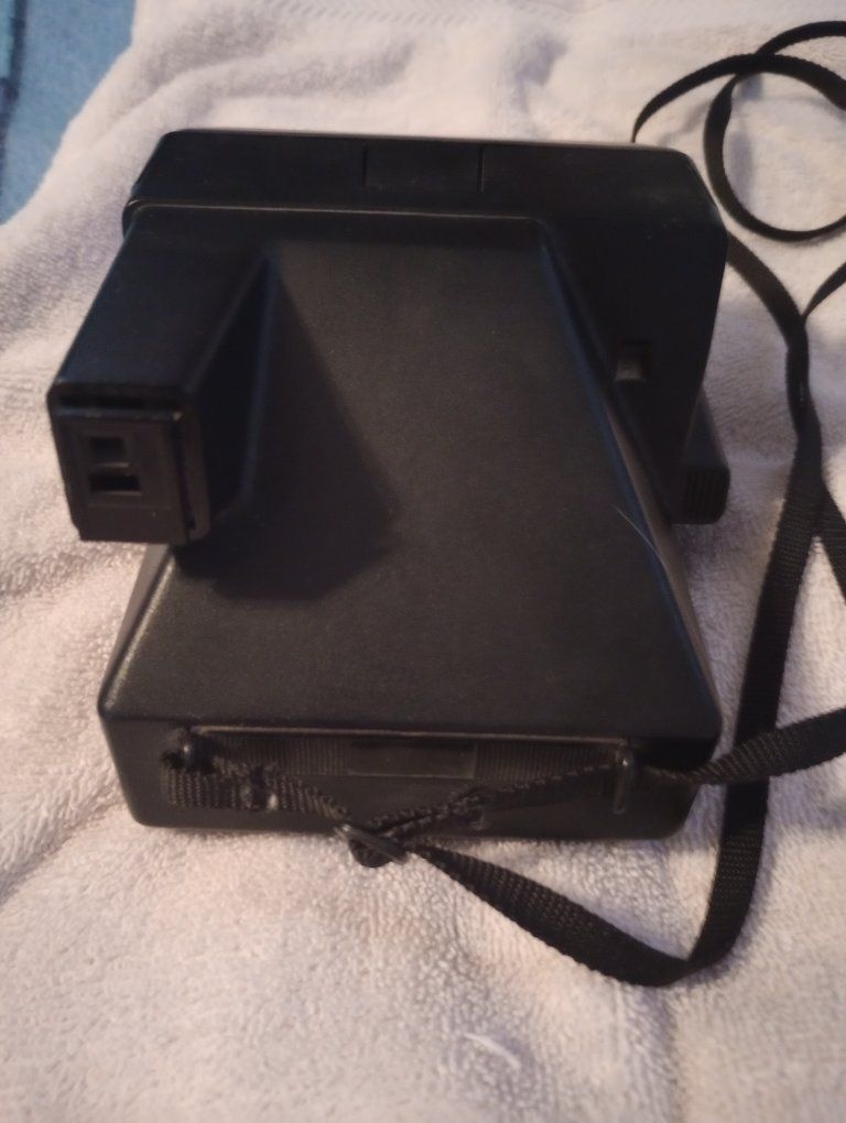 Main image 3