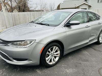 2016 CHRYSLER 200 LX