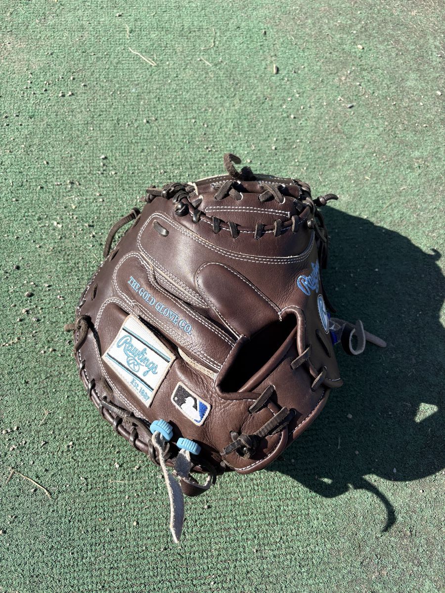 Rawlings Heart of the Hide Catchers Glove Baseball - size 33 1/2 inch - PROCM335 - Lite Toe - Chocolate Brown and Light Blue.