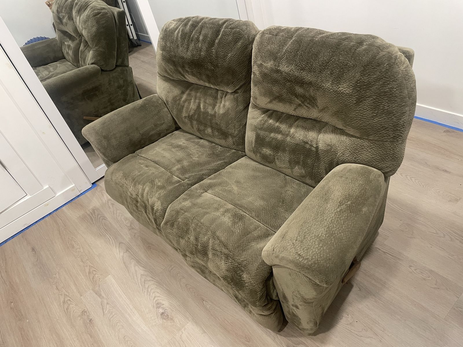 Main image 2