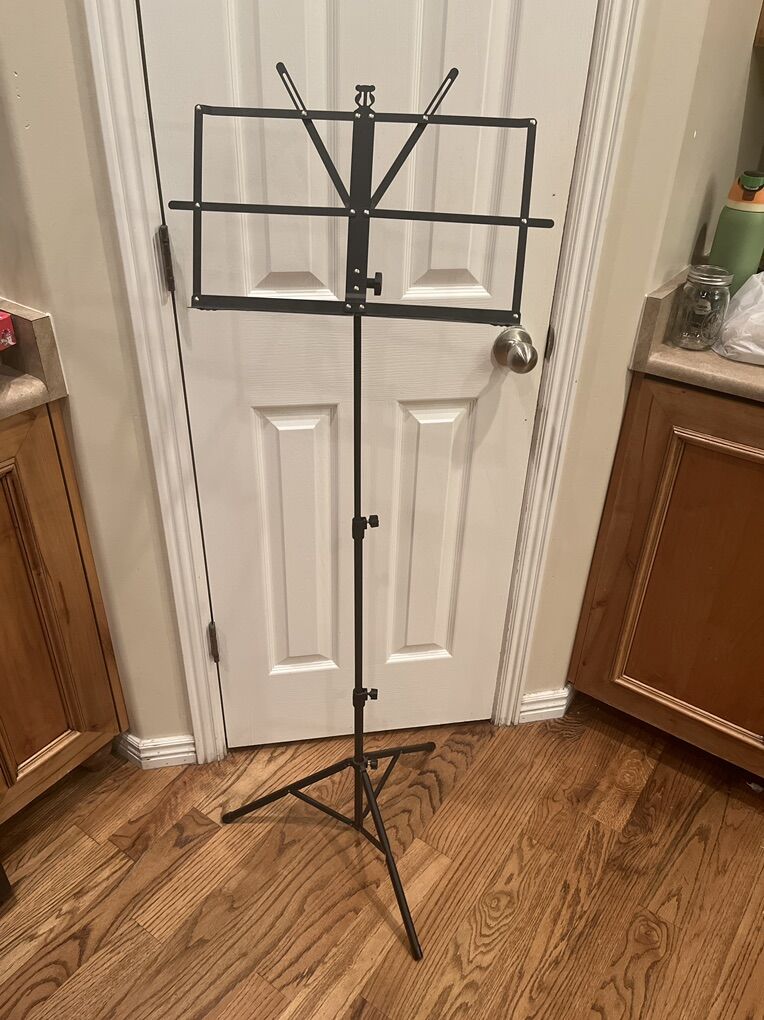 Foldable Music Stand In Really Good Shape