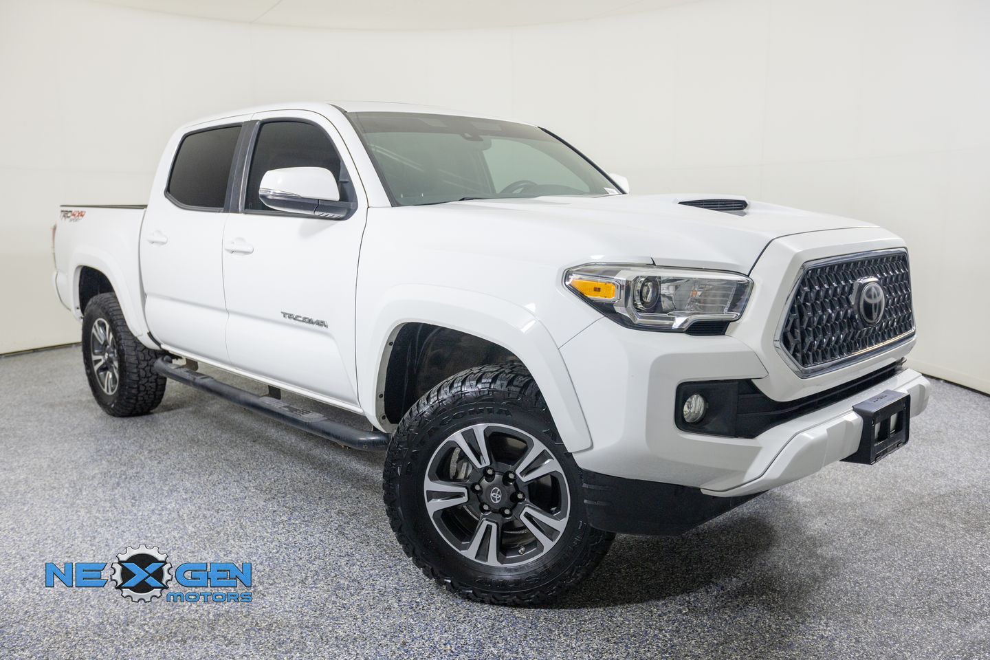 2019 Toyota Tacoma TRD Sport