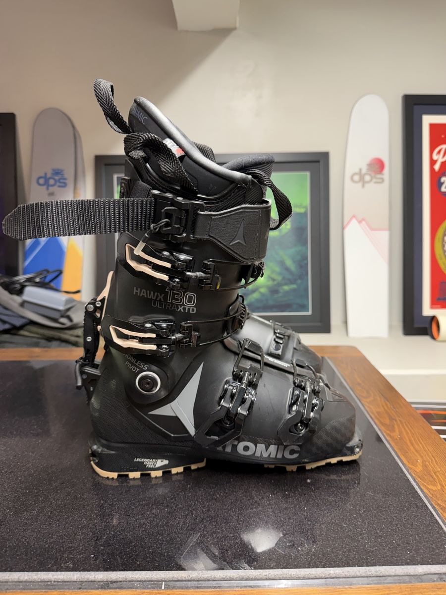 Atomic Hawx Ultra XTD 130 Ski Boots Size 25/25.5 - Men's Black/Tan