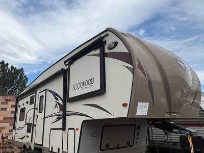 2017 ROCKWOOD 29ft