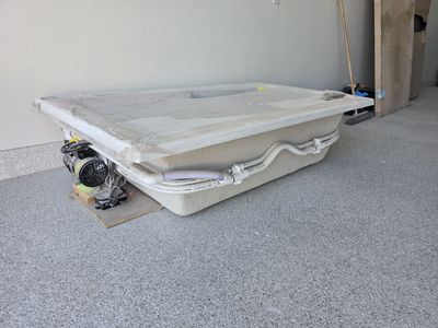 Giant Soaker Jet Tub