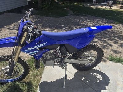 Yamaha YZ250X Dirt Bike - Blue, Off-Road Motorcycle