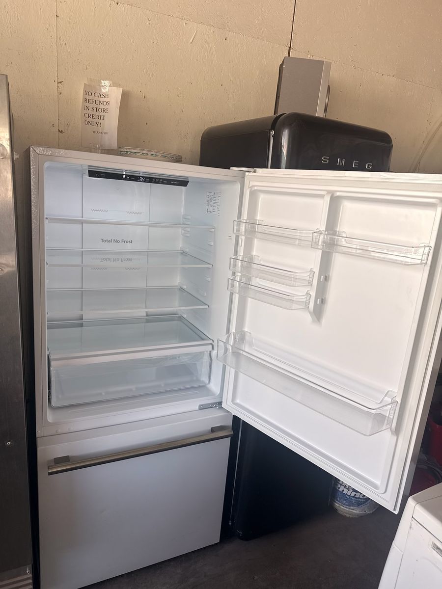 Main image 2