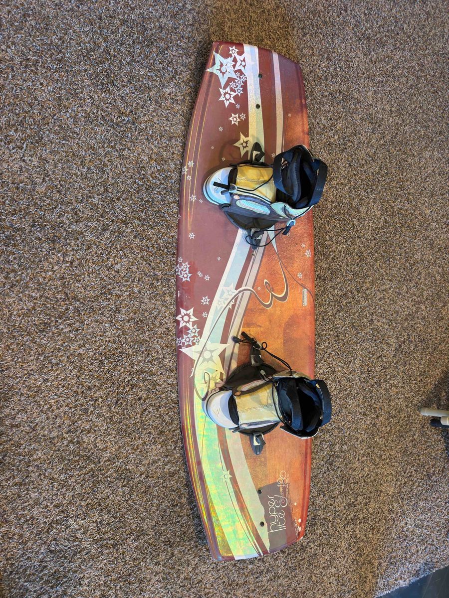 High End Wakeboard with Bindings