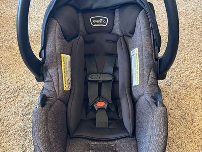 Evenflo Car Seat and Stroller Travel System