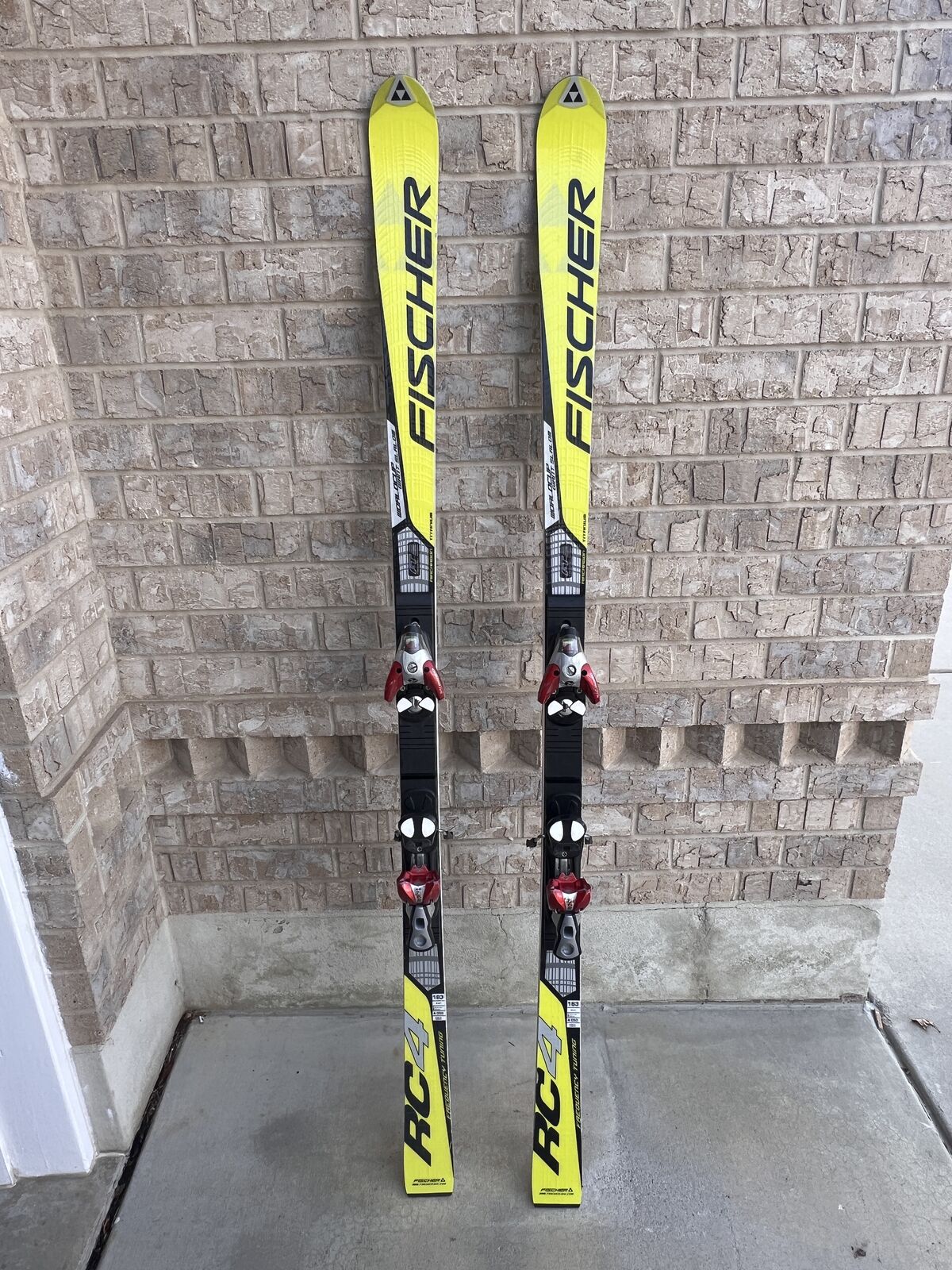 Fischer RC4 GS Race Ski 183cm