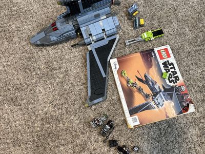 LEGO Star Wars The Bad Batch Attack Shuttle Set 75314 with Manual