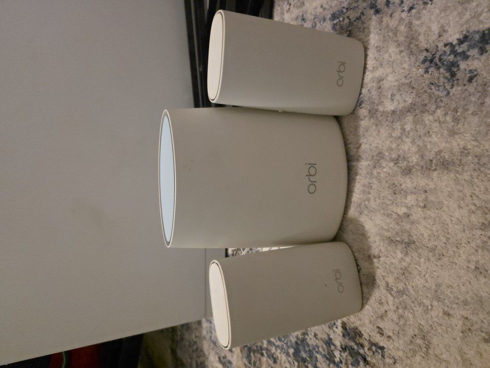 Netgear Orbi mesh wifi router system